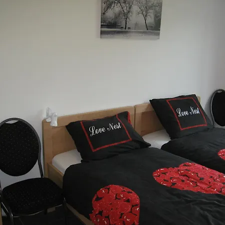 Rustpunt Groote Heide 3*